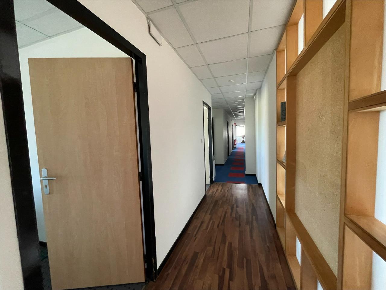Bureau Saint-Grégoire 344m² Location bureau Saint-Grégoire Ille-et-Vilaine OLBUR2422547 7